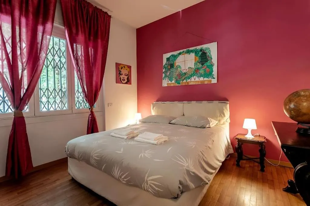 Milano City Life - Charming Central Apt Joie De Vivre Milan