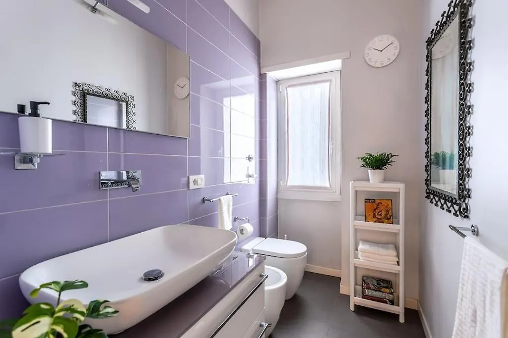 Milano City Life - Charming Central Apt Joie De Vivre